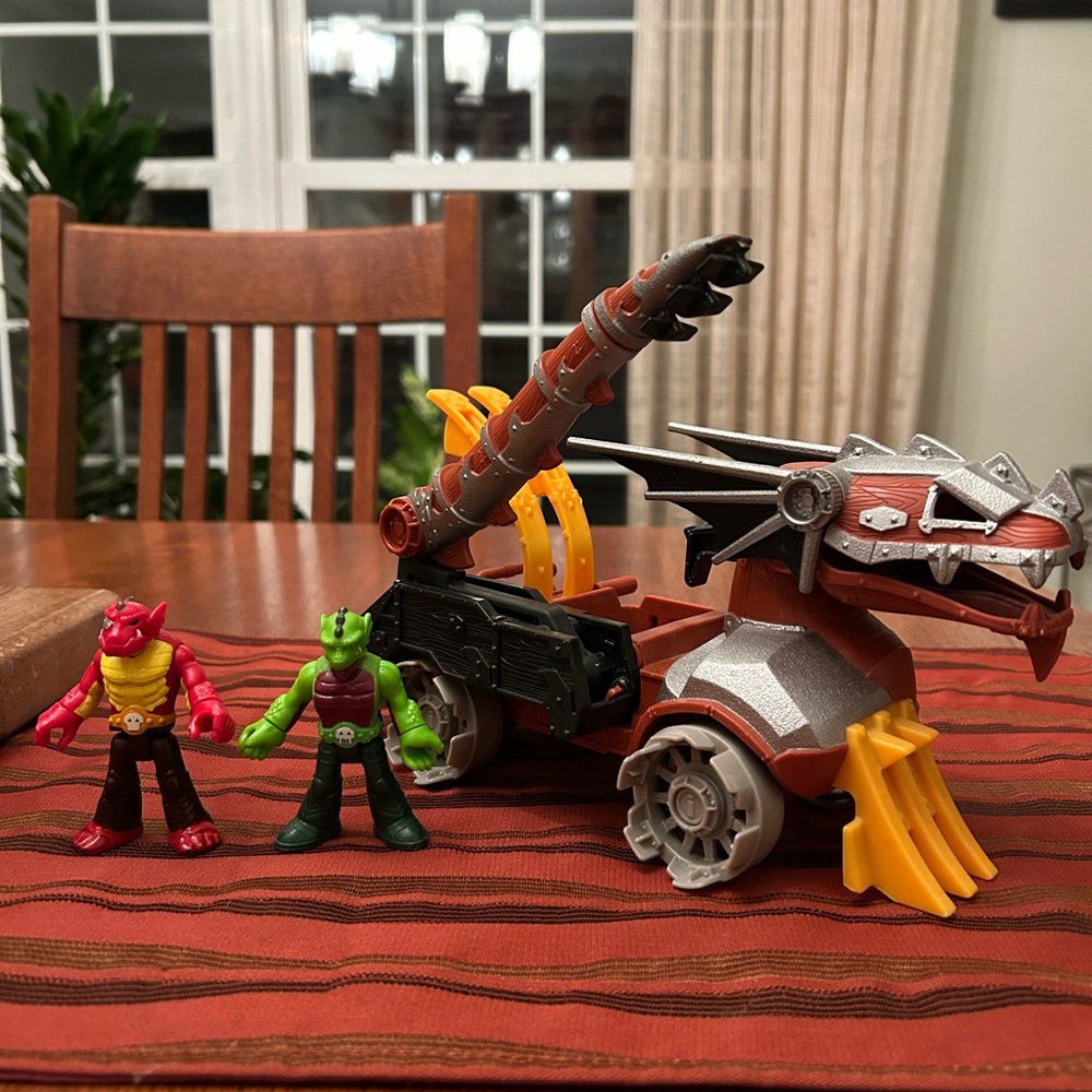 Fischer Price Imaginext Castle Serpent Wagon